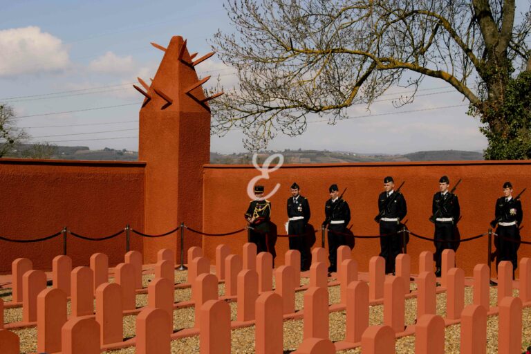 French Army soldiers stand at attention inside the necropolis during the reopening ceremony of the Tata Senegalese National Necropolis in Chasselay, France, on March 28 2025. The Tata Senegalese is reopening after restoration to honor African riflemen of World War II.
Des soldats de l armee francaise se tiennent au garde-a-vous dans l enceinte de la Necropole lors de la ceremonie de reouverture de la Necropole Nationale du Tata senegalais a Chasselay en France le 28 mars 2025. La Tata senegalaise rouvre apres sa restauration pour honorer les tirailleurs africains de la Seconde Guerre mondiale.